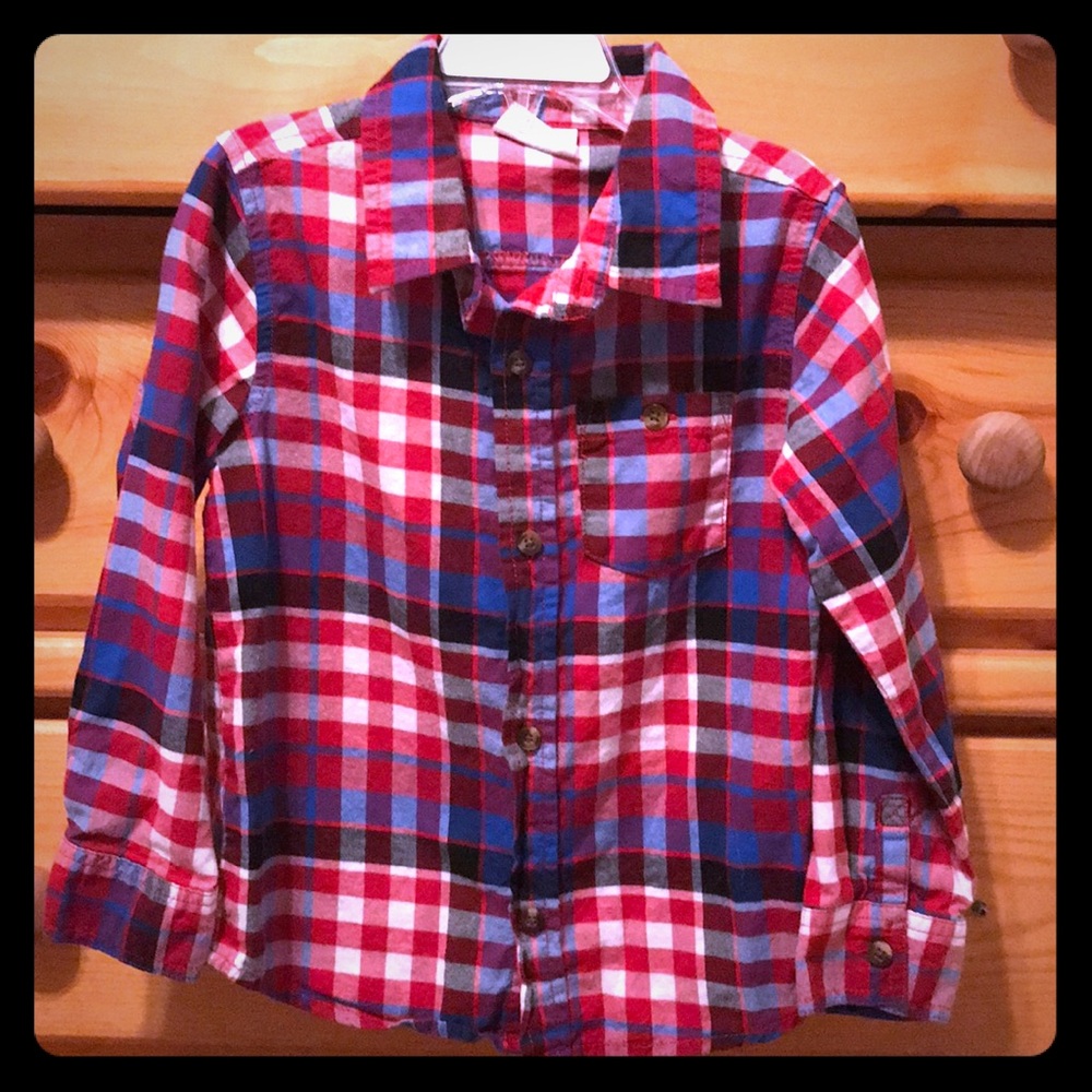 Boys’ plaid flannel shirt